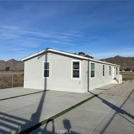 Image 2 - 32875 Columbia Avenue, Winchester, Riverside County, CA 92596, USA - Apartment for sale