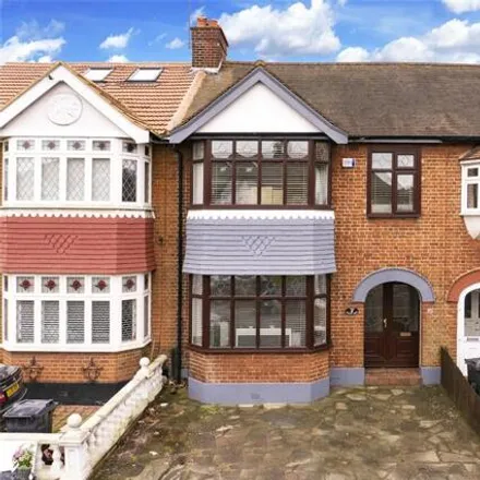 Buy this 3 bed townhouse on 35 Beaminster Gardens in London, IG6 2BW