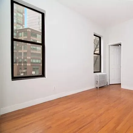 Image 3 - 25 Thompson Street, New York, NY 10013, USA - Apartment for rent