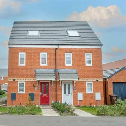 Buy this 3 bed townhouse on Orbell Avenue in Haverhill, CB9 7JZ