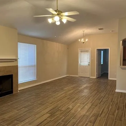 Rent this 3 bed house on 4082 Teal Run Meadows Drive in Palmetto, Fort Bend County
