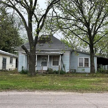 Image 2 - 8th Street, Prague, Lincoln County, OK 74864, USA - House for sale