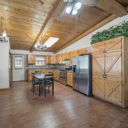 Image 8 - 7029 Robin Hood Road, Sherwood Forest Estates, Coconino County, AZ 86046, USA - House for sale