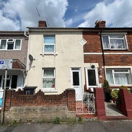 Image 1 - Chester Street, Swindon, SN1 5DX, United Kingdom - Townhouse for rent