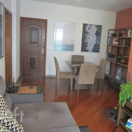 Buy this 2 bed apartment on Calçada Compartilhada Rua Pinheiro Machado in Laranjeiras, Rio de Janeiro - RJ