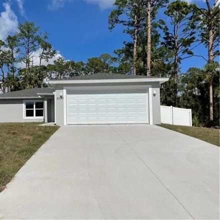 Rent this 3 bed house on Wildgoose Circle in Port La Belle, Hendry County