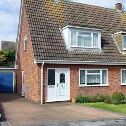 Buy this 2 bed duplex on Manor Drive in Sawtry, PE28 5UU