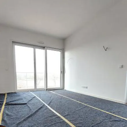 Rent this 3 bed apartment on Leipziger Straße 27 in 01097 Dresden, Germany