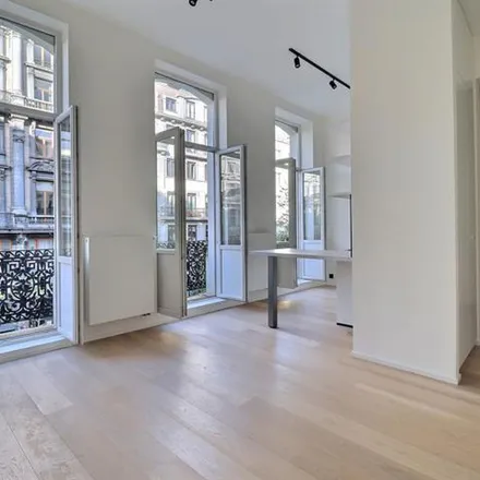 Rent this 1 bed apartment on Ladbrokes in Rue du Finistère - Finisterraestraat, 1000 Brussels