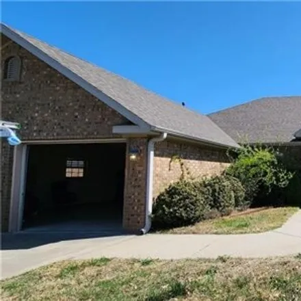 Rent this 3 bed house on 1164 Chattie Drive in Seba, Centerton