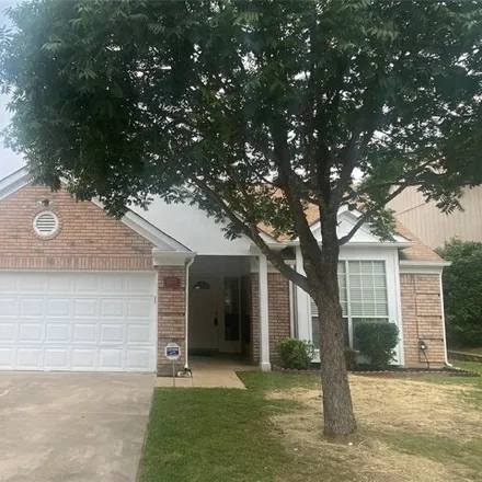 Rent this 3 bed house on 1170 Calvert Dr in Cedar Hill, Texas