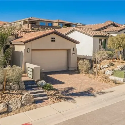 Rent this 3 bed house on Cliffwater Court in Henderson, NV