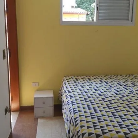 Buy this 2 bed house on Avenida Doutor Augusto de Toledo in Santa Paula, São Caetano do Sul - SP