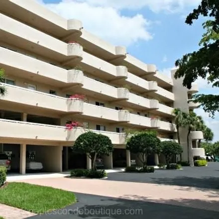 Rent this 2 bed condo on 12985 Vanderbilt Drive in Collier County, FL 34110