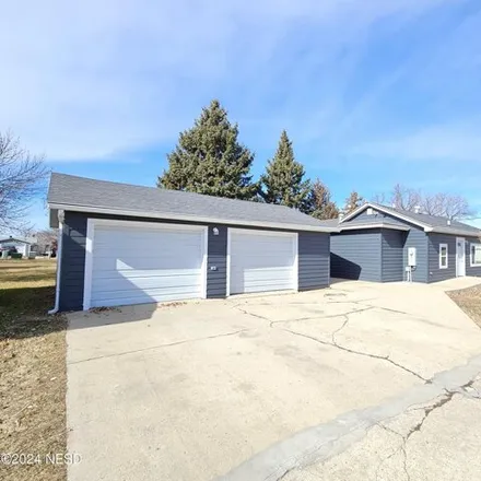 Image 4 - 1130 3rd Avenue Northwest, Watertown, SD 57201, USA - House for sale