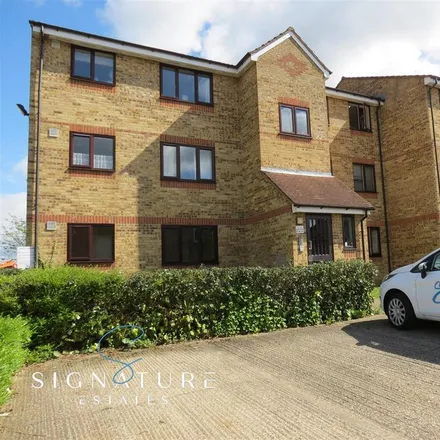 Rent this 1 bed apartment on Thanet House in Explorer Drive, Holywell