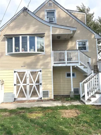 Buy this 3 bed house on 2675 Hewlett Lane in Bellmore, NY 11710