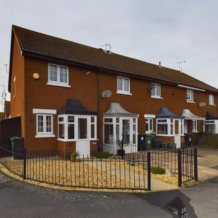 Buy this 2 bed duplex on Kirtley Close in Portsmouth, PO6 1PZ