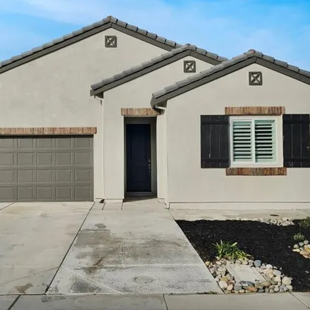 Buy this 3 bed house on unnamed road in Lodi, CA 95241