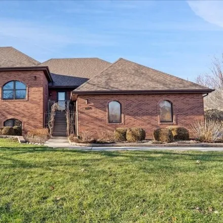 Buy this 5 bed house on 1612 Creek Drive in Morris, IL 60450