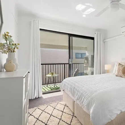 Rent this 3 bed apartment on Merewether Post Office in 36 Llewellyn Street, Merewether NSW 2291