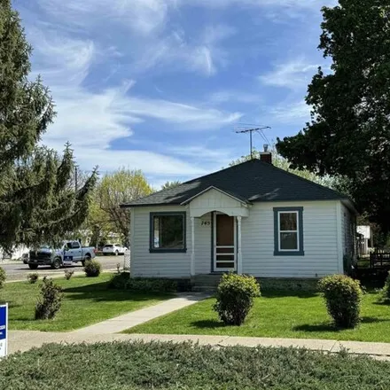Buy this 4 bed house on 557 East 8th Street in Weiser, ID 83672