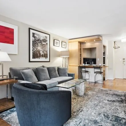 Image 1 - 235 East 57th Street, New York, NY 10022, USA - Apartment for sale