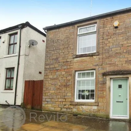 Buy this 4 bed townhouse on The Co-operative Food in Edenfield Road, Norden
