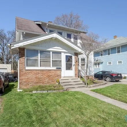 Buy this 4 bed house on 4271 North Lockwood Avenue in Temperance, Toledo