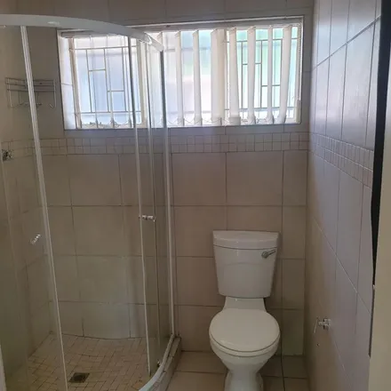 Rent this 3 bed apartment on Alan Road in Eldoraigne, Centurion