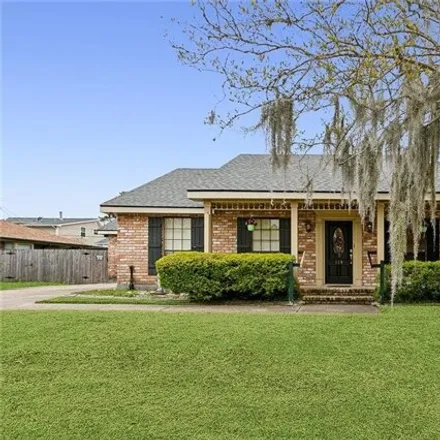 Buy this 3 bed house on 127 Dunleith Drive in St. Charles Parish, LA 70047