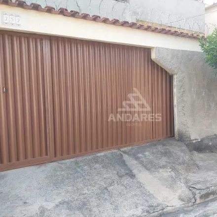 Buy this 3 bed house on Rua Afonso Pena in Eldorado, Contagem - MG