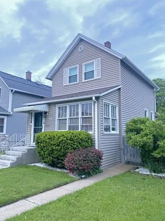 Rent this 2 bed house on 1745 Cora Street in Riverview, Des Plaines