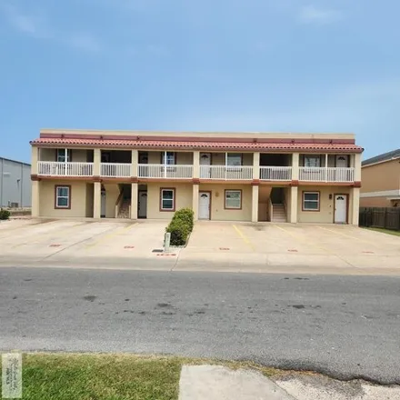 Buy this 2 bed condo on 106 E Campeche St Unit 3b in Texas, 78597