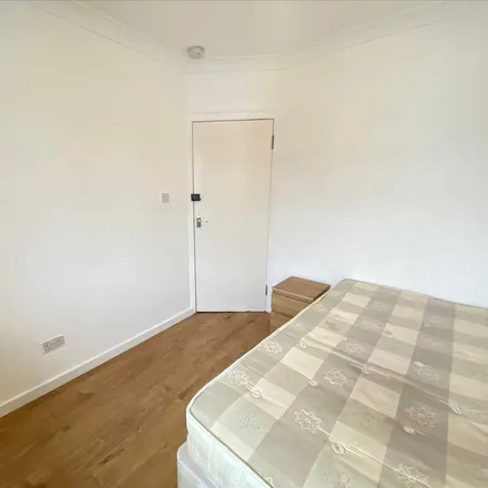 Rent this 1 bed room on Saint Andrews Road in London, W3 7NF