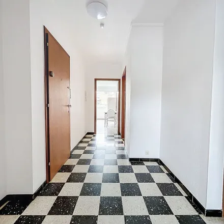 Rent this 2 bed apartment on Avenue Reine Astrid 175 in 4802 Verviers, Belgium