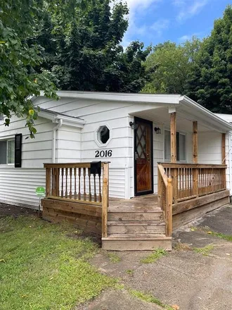 Buy this 2 bed house on 2009 Eymer Street in City of Saginaw, MI 48602