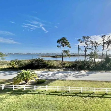 Image 2 - 16020 Innerarity Pt Rd, Pensacola, Florida, 32507 - House for sale