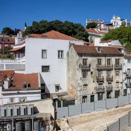 Image 2 - Rua das Escolas Gerais, 1100-465 Lisbon, Portugal - Apartment for rent