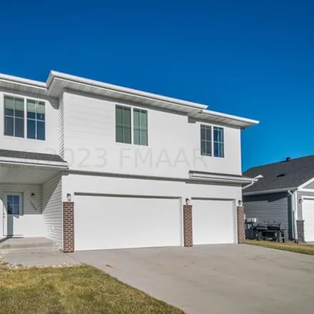 Buy this 4 bed house on 1072 28th Avenue West in West Fargo, ND 58078