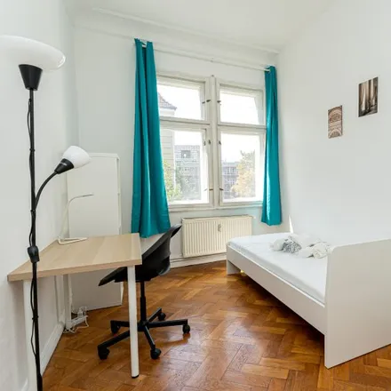 Rent this 4 bed room on HASE in Gabriel-Max-Straße 3, 10245 Berlin