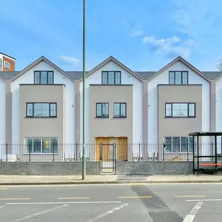 Image 5 - Epsom Road, London, CR0 4UP, United Kingdom - Apartment for rent