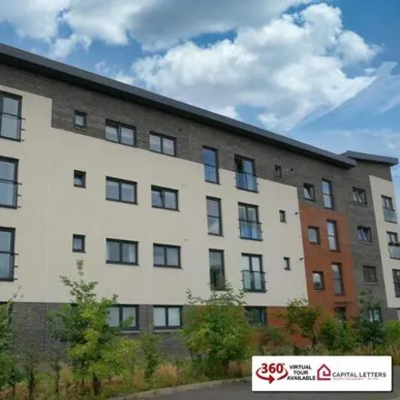 Rent this 2 bed apartment on Mulberry Crescent in Renfrew, PA4 8BT