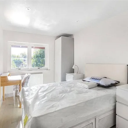 Rent this 4 bed apartment on 8 Friars Mead in Cubitt Town, London