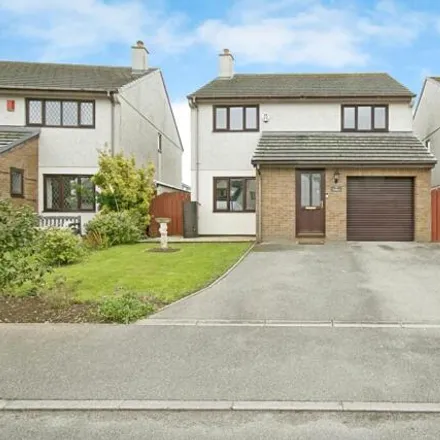 Buy this 4 bed house on Kingsley Meade in St. Columb Minor, TR8 4PY