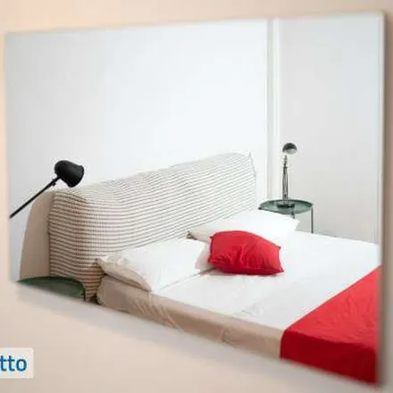 Image 6 - Piazza del Popolo, 22100 Como CO, Italy - Apartment for rent