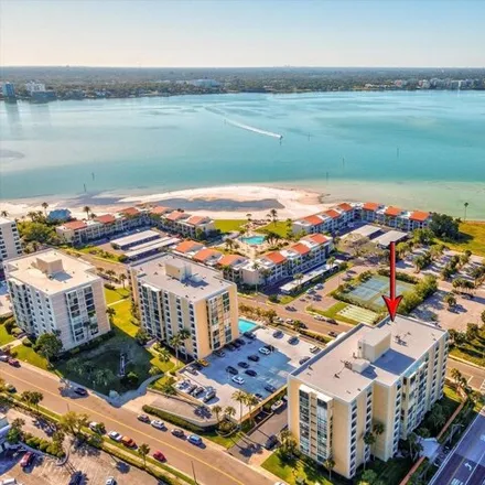 Buy this 2 bed condo on 821 Bayway Boulevard in Clearwater, FL 33767