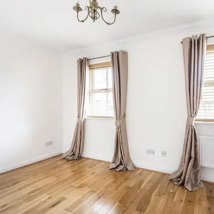 Rent this 4 bed townhouse on Saïd Business School in Park End Street, Oxford