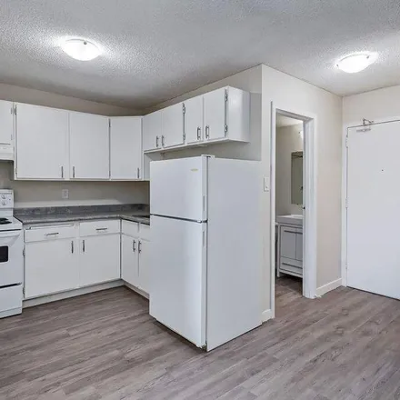 Image 5 - Confederation Drive, Saskatoon, SK S7L 4P5, Canada - Apartment for rent