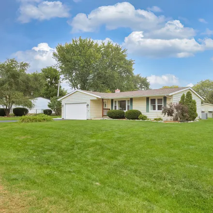 Image 2 - 4704 William Street, Johnsburg, McHenry County, IL 60051, USA - House for sale